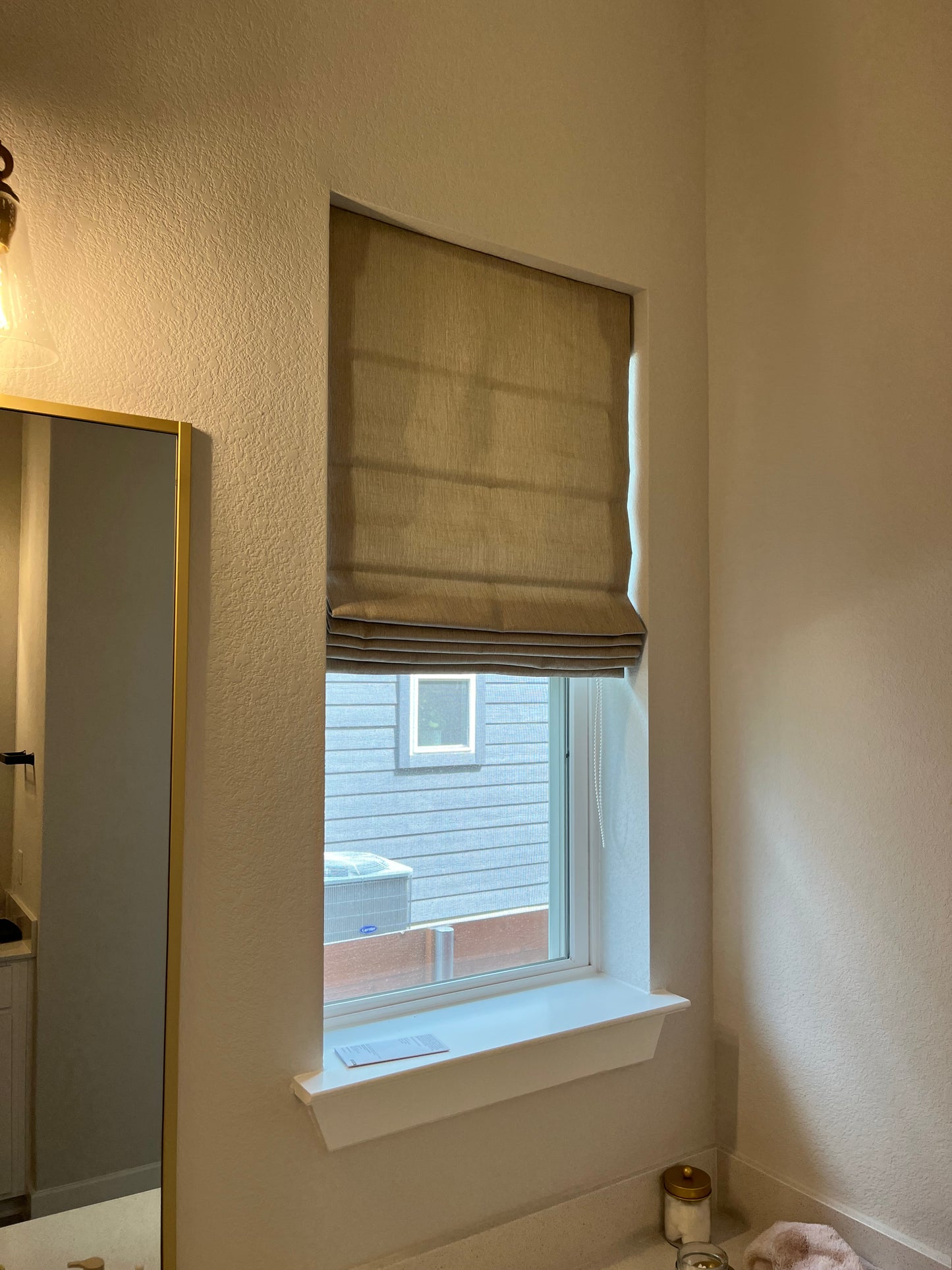 Roman shades Light Filtering 48"x64"