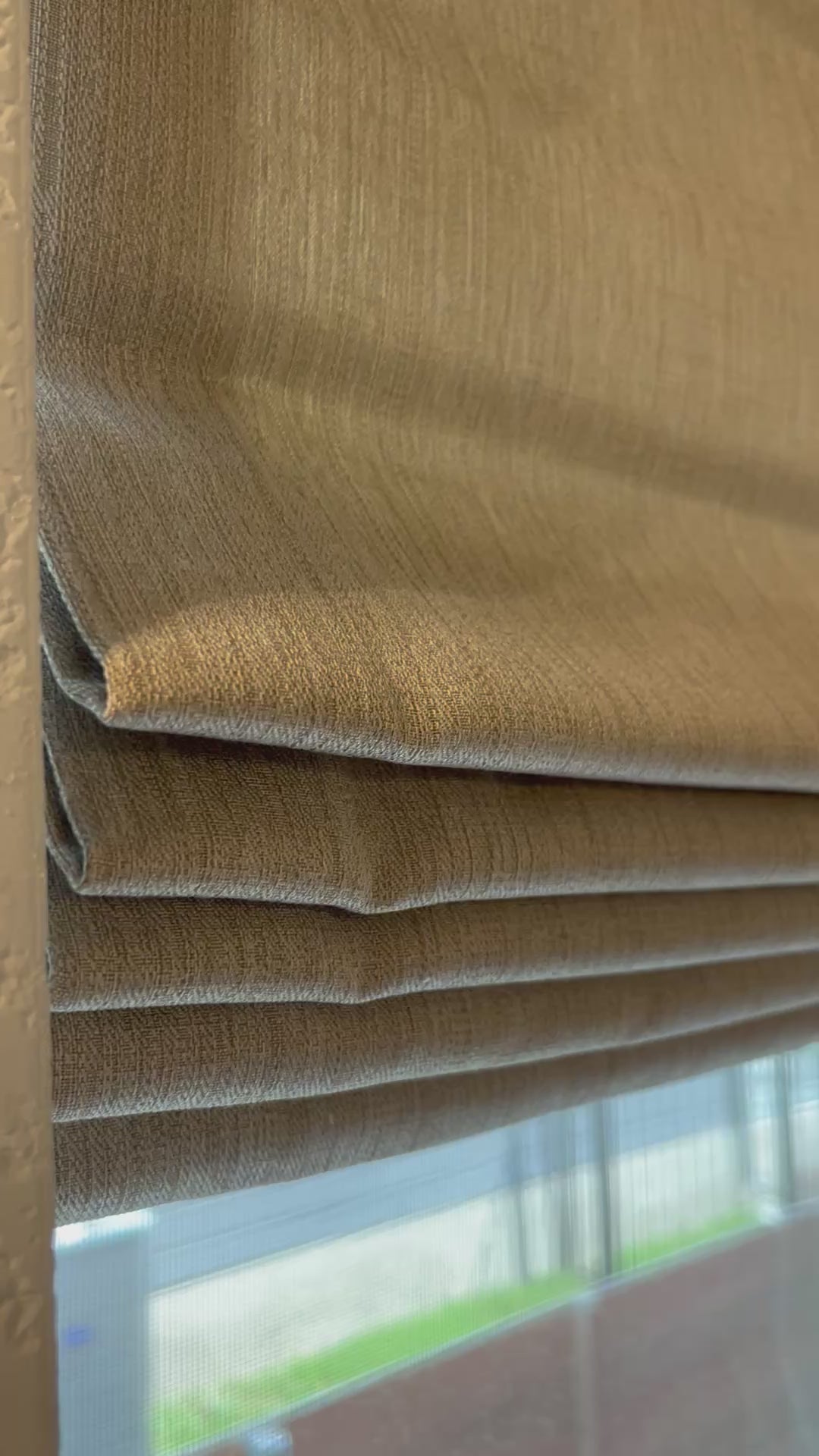 CORDLESS Roman shades (BLACKOUT)36"x64"